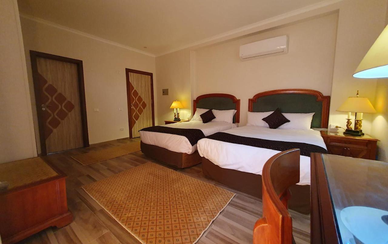 Kemet Boutique Hotel Nazlet el-Sîsi Exteriör bild